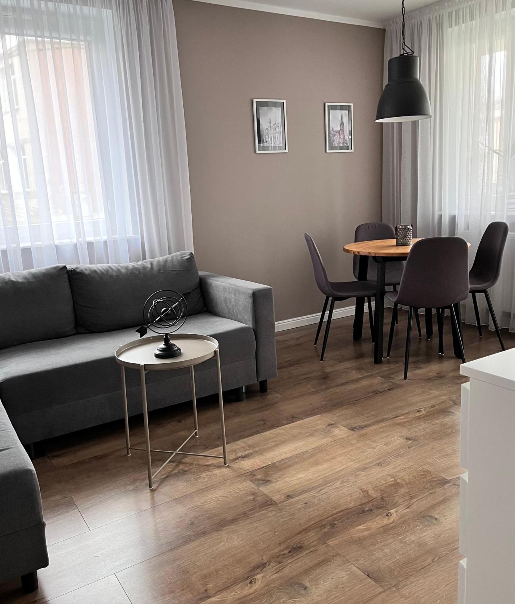 אולז'טין Apartament Przy Obserwatorium&Singielnia מראה חיצוני תמונה